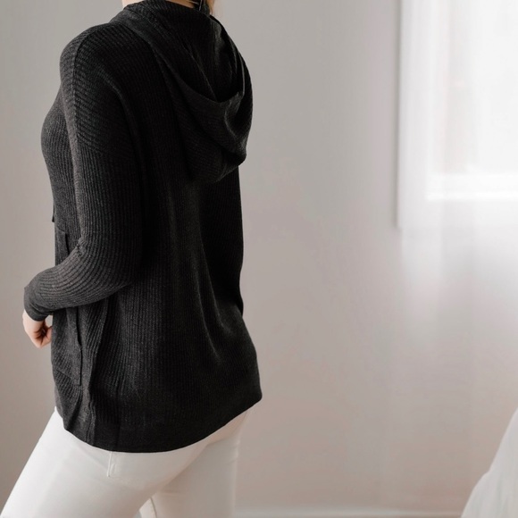 SoldOut11thStreet - Picture 4 of 6